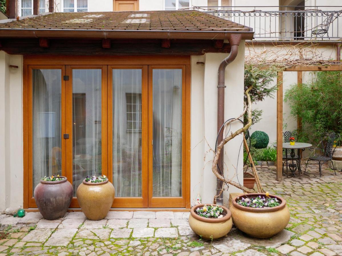 Romantic Nest Under Prague Castle Exterior photo